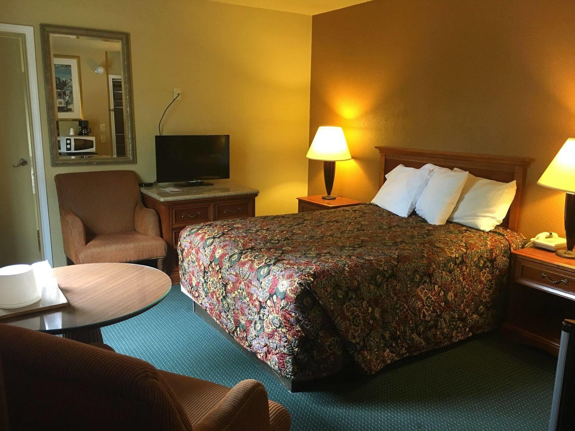 Sundial Lodge Redding Esterno foto